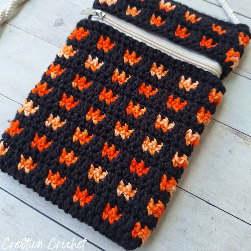 mosaic crochet crossbody bag